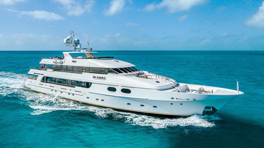 157-Christensen-Mi-Amore-featured-charter-yacht-hero