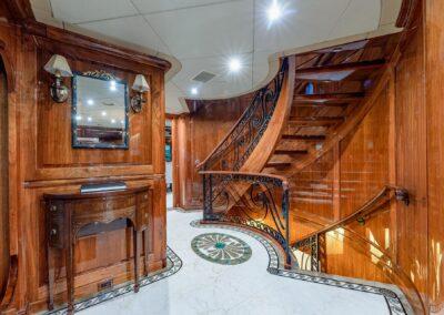 157-Christensen-Mi-Amore-luxury-yacht-charter--64