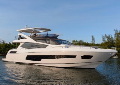 75-Sunseeker-Golden-Ours-luxury-yacht-charter-1