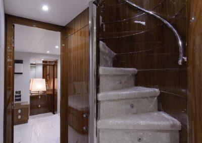 75-Sunseeker-Golden-Ours-luxury-yacht-charter-22