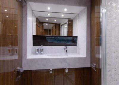 75-Sunseeker-Golden-Ours-luxury-yacht-charter-23
