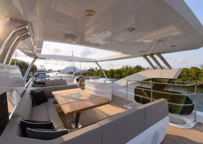 75-Sunseeker-Golden-Ours-luxury-yacht-charter-40