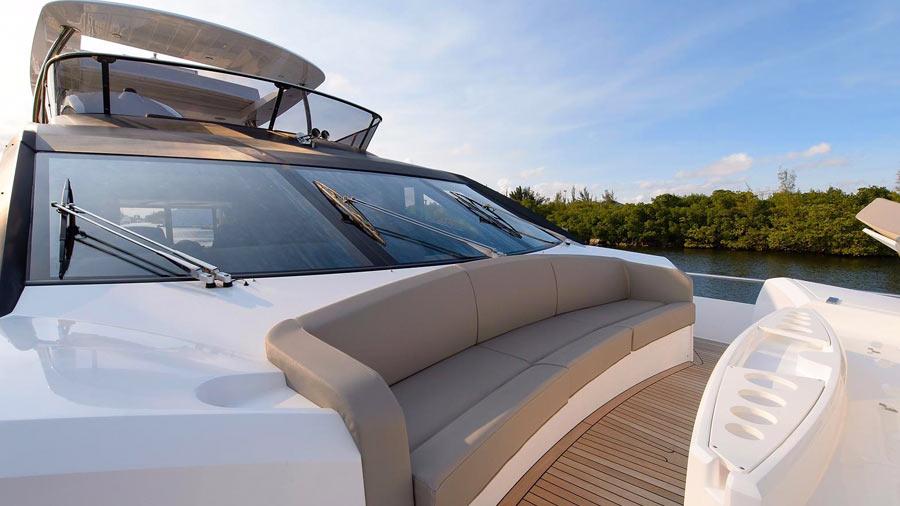 75-Sunseeker-Golden-Ours-luxury-yacht-charter-bow 157-Christensen-Mi-Amore-luxury-yacht-charter-sundeck-(900px)
