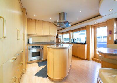 127-crescent-inspired-luxury-yacht-for-sale-CC-16