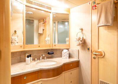 127-crescent-inspired-luxury-yacht-for-sale-CC-28