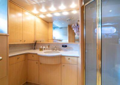 127-crescent-inspired-luxury-yacht-for-sale-CC-35