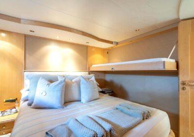 127-crescent-inspired-luxury-yacht-for-sale-CC-43