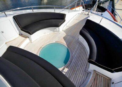 127-crescent-inspired-luxury-yacht-for-sale-previous-CC-11