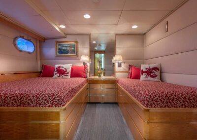 Rena-145-nqea-luxury-charter-yacht-guest-stateroom-3.1