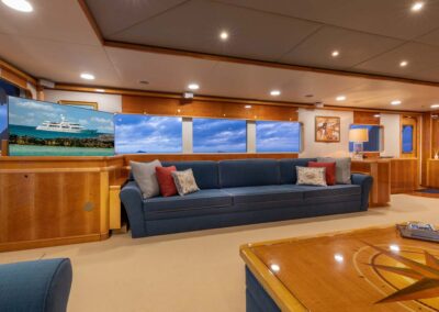 Rena-145-nqea-luxury-charter-yacht-main-saloon-6