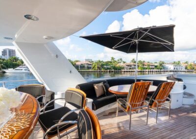 127-crescent-inspired-luxury-yacht-for-sale-exterior-24