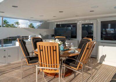 127-crescent-inspired-luxury-yacht-for-sale-exterior-7